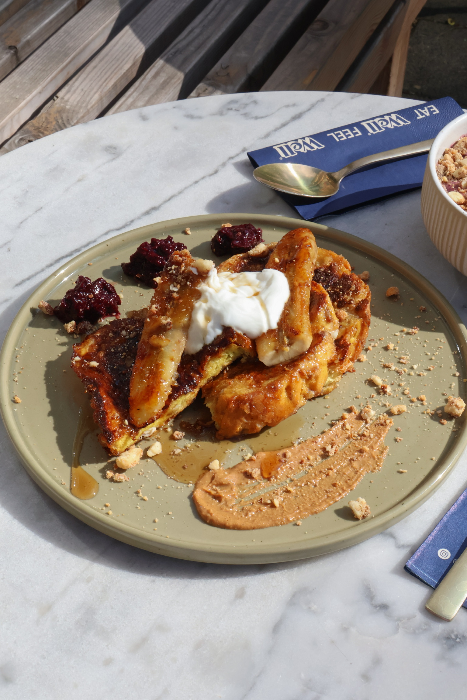 French toast met banaan bij Well in Breda